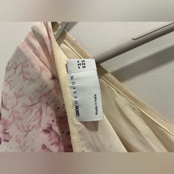 Beautiful ethereal full length dress - Picture 5 of 5